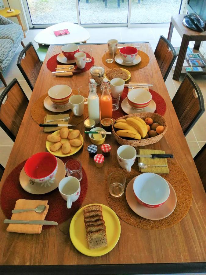 Chez Clo & Tonio Bed & Breakfast Saint-Helen Luaran gambar